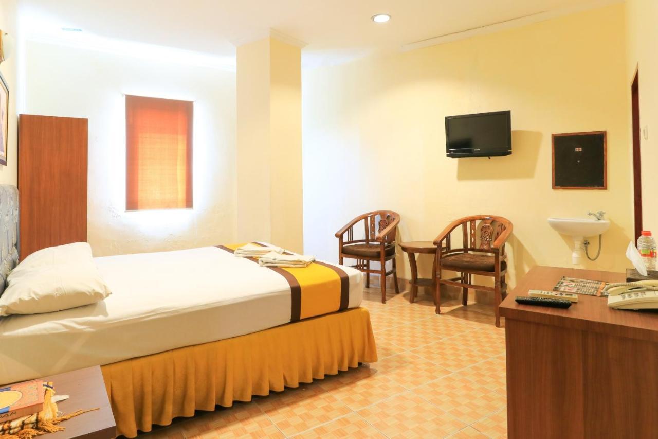 Al-Badar Hotel Syariah Макасар Экстерьер фото