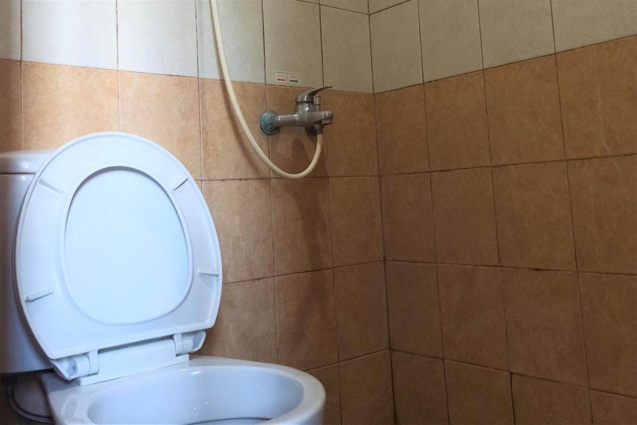 Al-Badar Hotel Syariah Макасар Экстерьер фото