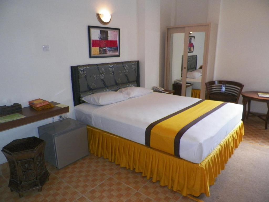 Al-Badar Hotel Syariah Макасар Экстерьер фото